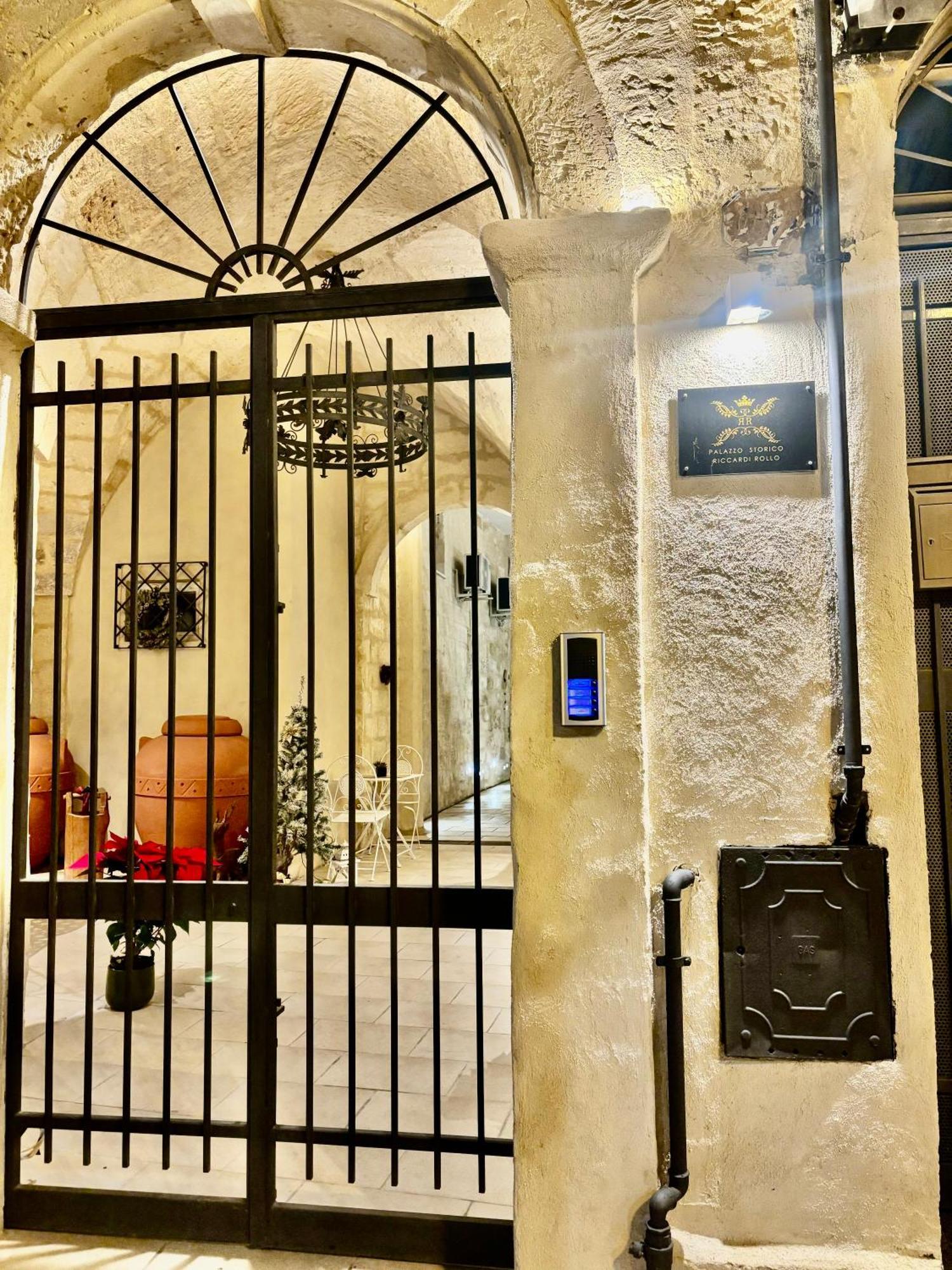 Ferienwohnung Palazzo Storico Riccardi Rollo San Cesario di Lecce Exterior foto