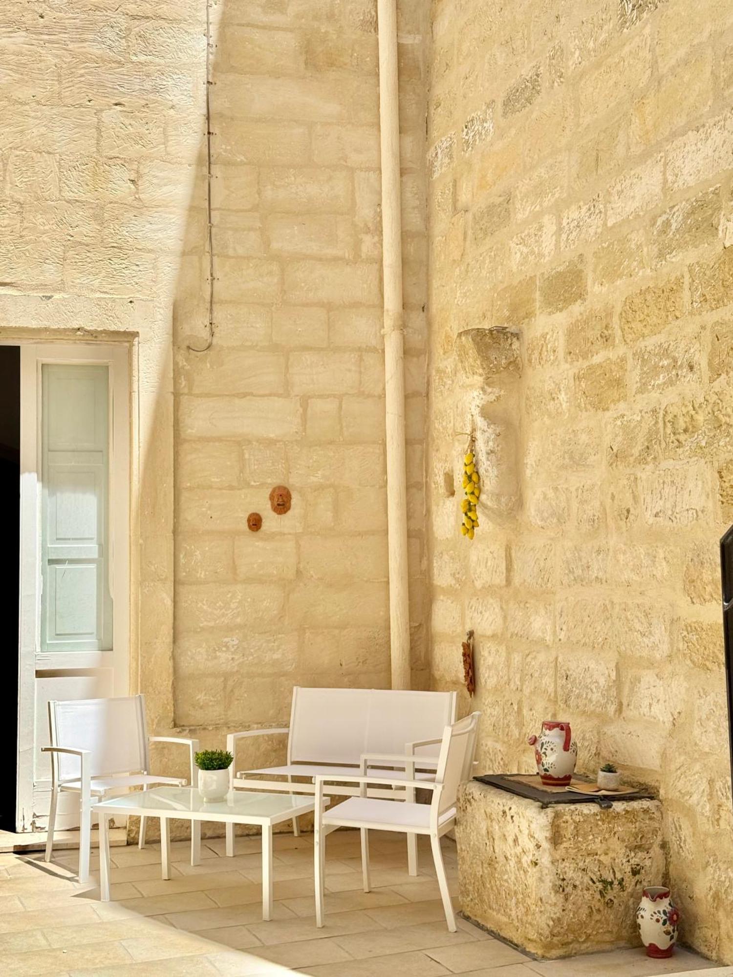 Ferienwohnung Palazzo Storico Riccardi Rollo San Cesario di Lecce Exterior foto